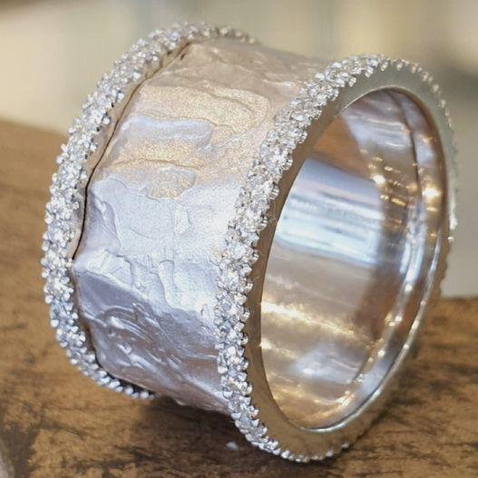 Vintage Silvered Zirconia Ring-EllyBoutique