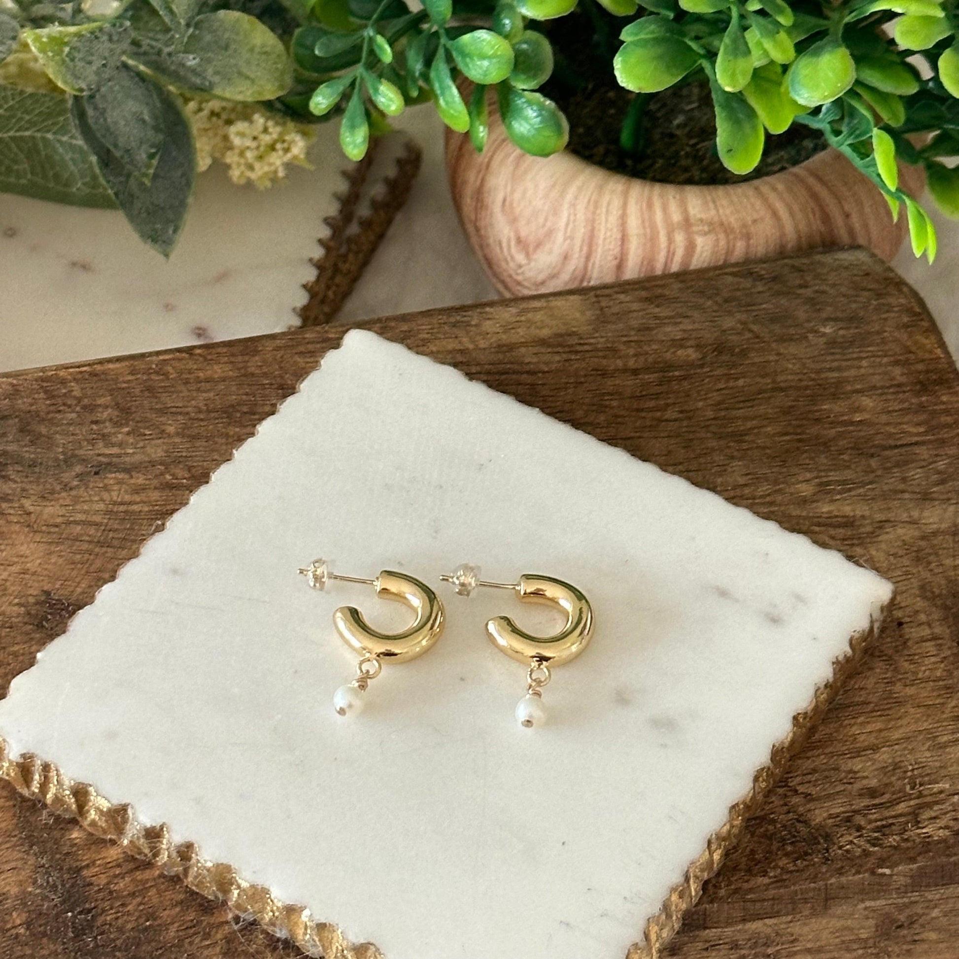 Ileana Thick Hoop Pearl Earrring-EllyBoutique