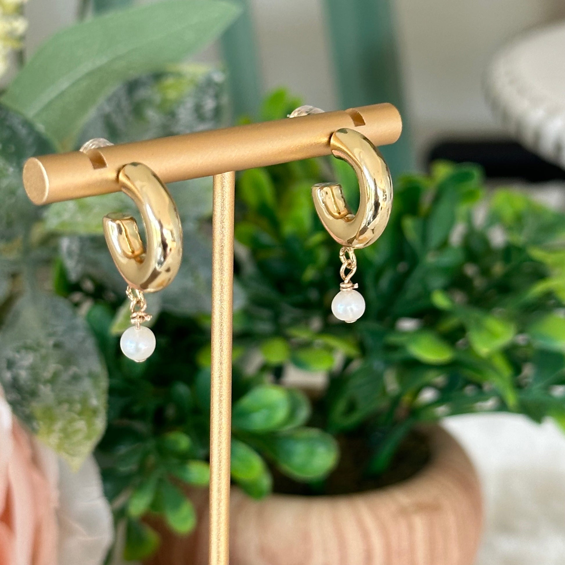 Ileana Thick Hoop Pearl Earrring-EllyBoutique