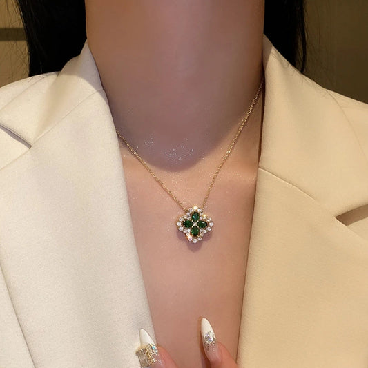 Emerald Shimmering Clover Necklace in Gold-EllyBoutique