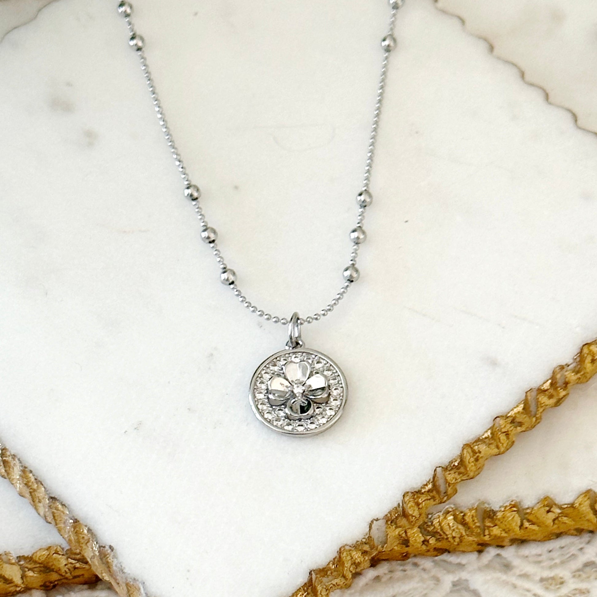 Felice Clover Pendant Necklace-EllyBoutique