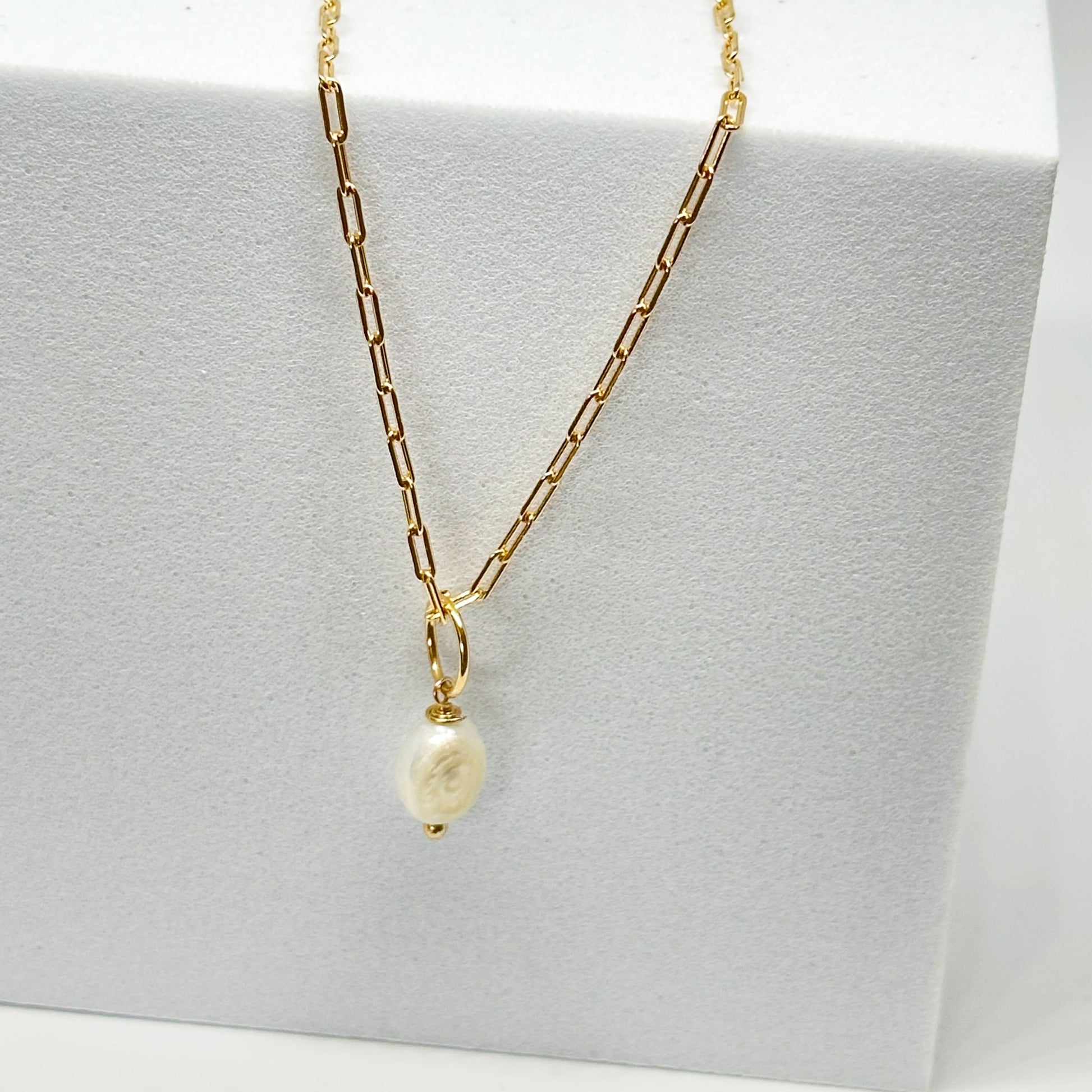Oriana Pearl Necklace-EllyBoutique