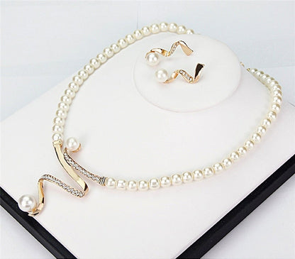 Natural Pearl Necklace + Earrings Set-EllyBoutique