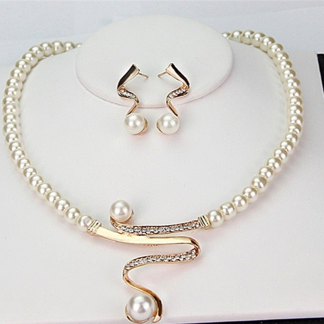 Natural Pearl Necklace + Earrings Set-EllyBoutique