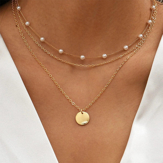 Gold Plated Necklace with Pearls in Gold-EllyBoutique