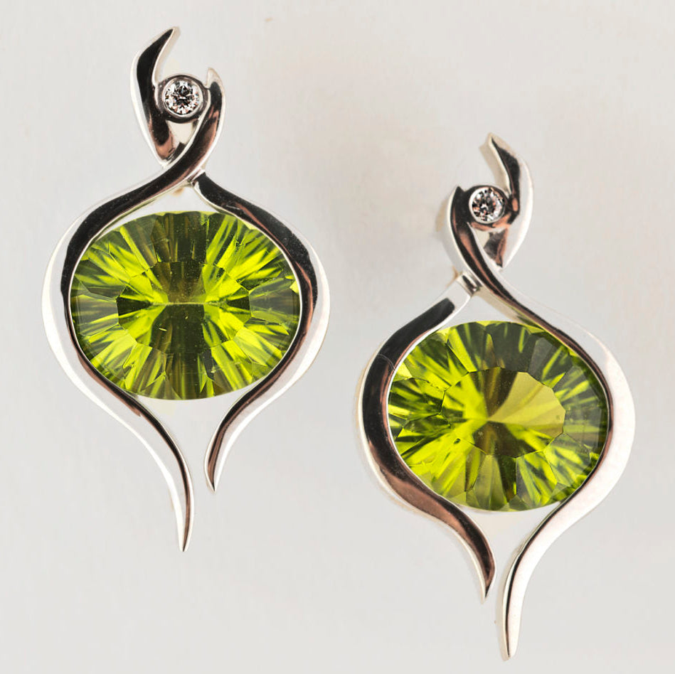 Vintage Olive Crystal Silver Earrings-EllyBoutique