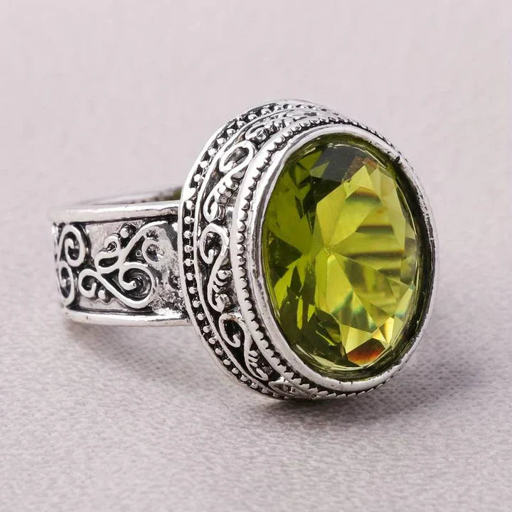 Vintage Crystal Olive Ring-EllyBoutique