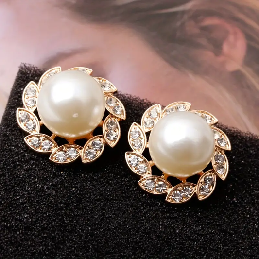 Elegant Pearl and Shiny Leaves Earrings-EllyBoutique