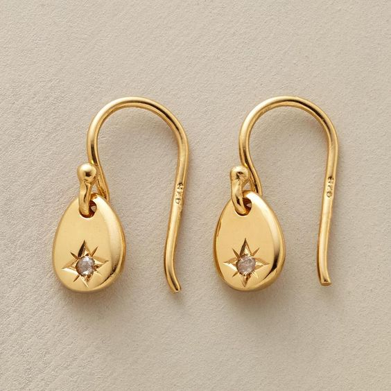 Vintage Gold Star Drop Earrings-EllyBoutique