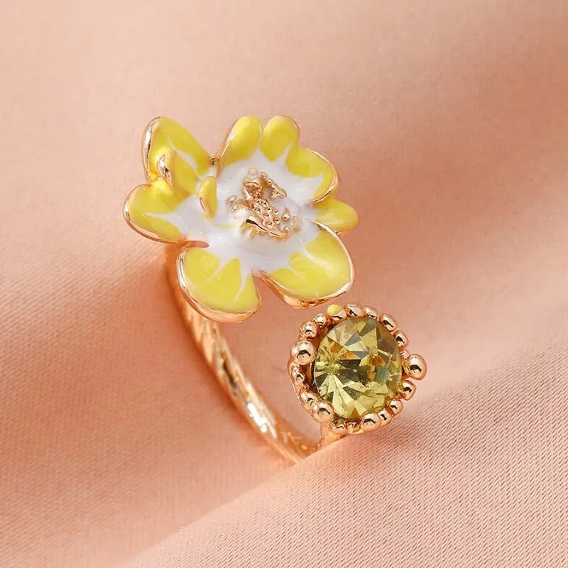 Vintage Yellow Floral Design & Golden Gemstone Open Ring-EllyBoutique