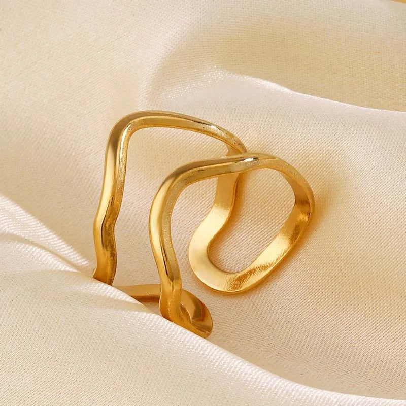 Vintage Sculpted Gold Wavy Shape Open Ring-EllyBoutique