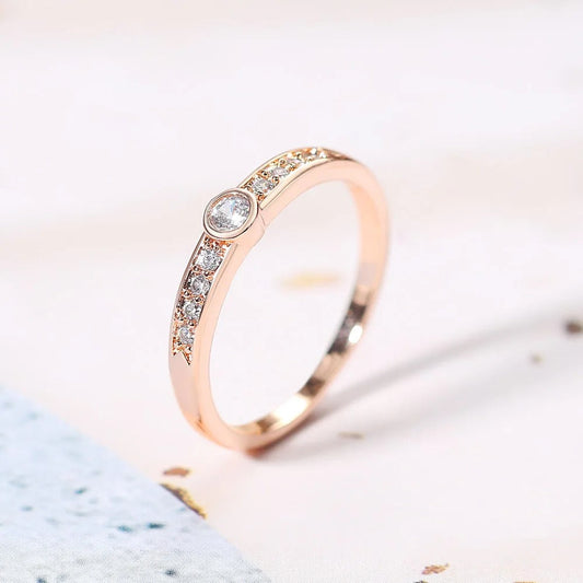 Rose Gold Center Round Stone & Paved Sparkling Ring-EllyBoutique