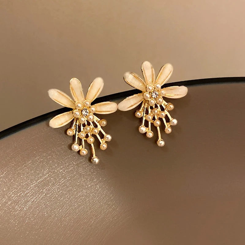 Gold Floral Pearl Beads Earrings-EllyBoutique