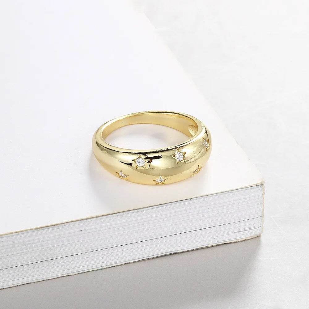 Gold Star & Sparkling Crystal Ring-EllyBoutique