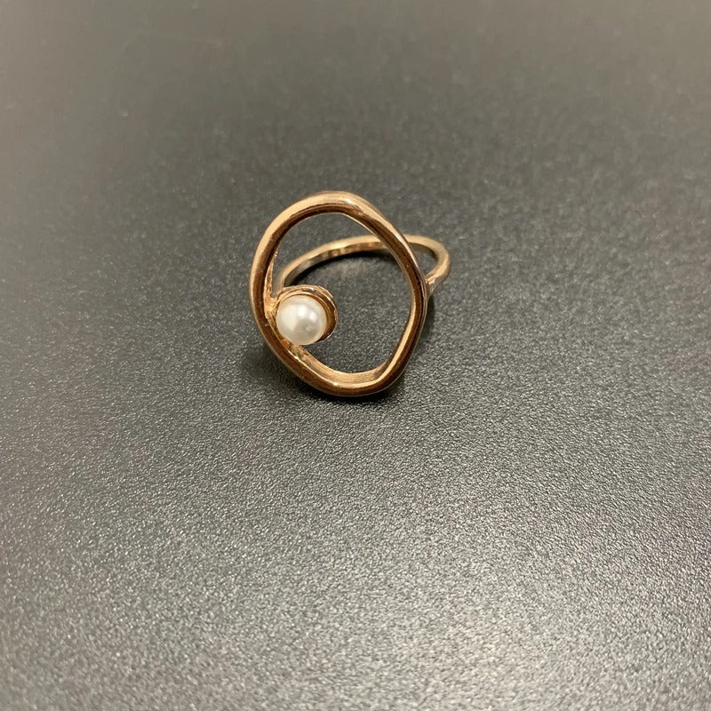 Vintage Gold Open Circle Pearl Ring-EllyBoutique