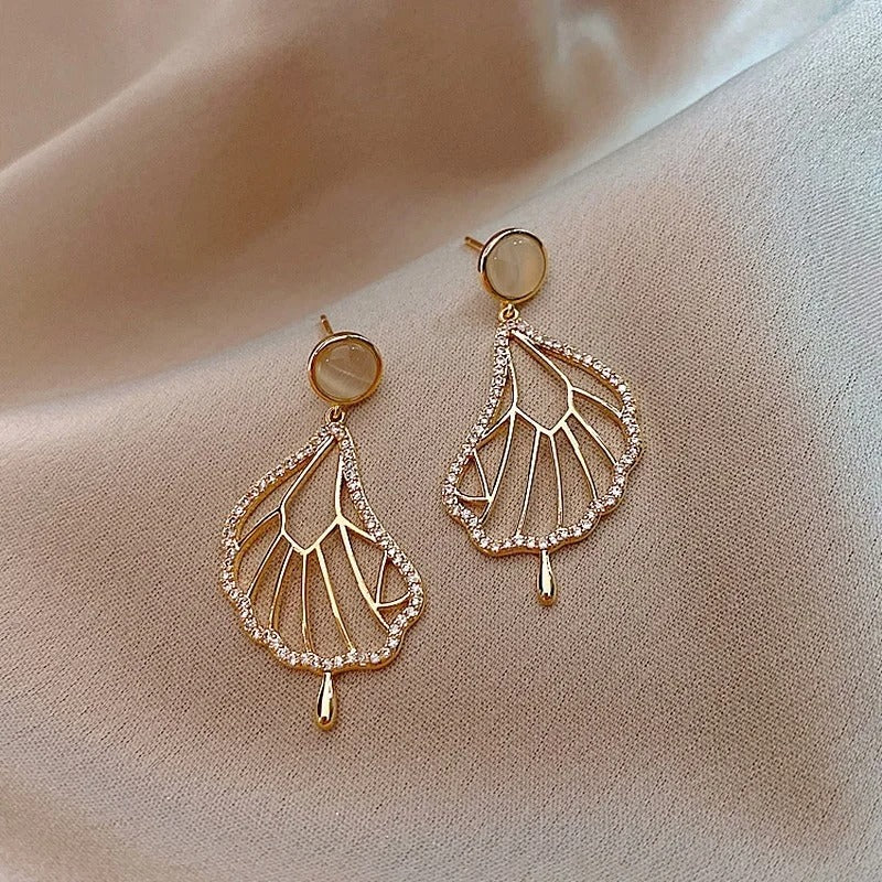 Gold Crystal Leaf Drop Earrings-EllyBoutique