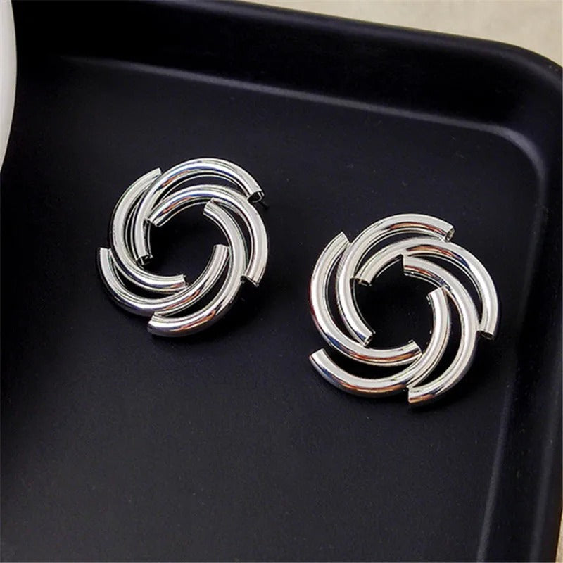 Classic Silver Interlocking Spiral Shape Earrings-EllyBoutique