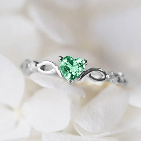 Classic Silver Green Heart Gemstone Swirl Ring-EllyBoutique