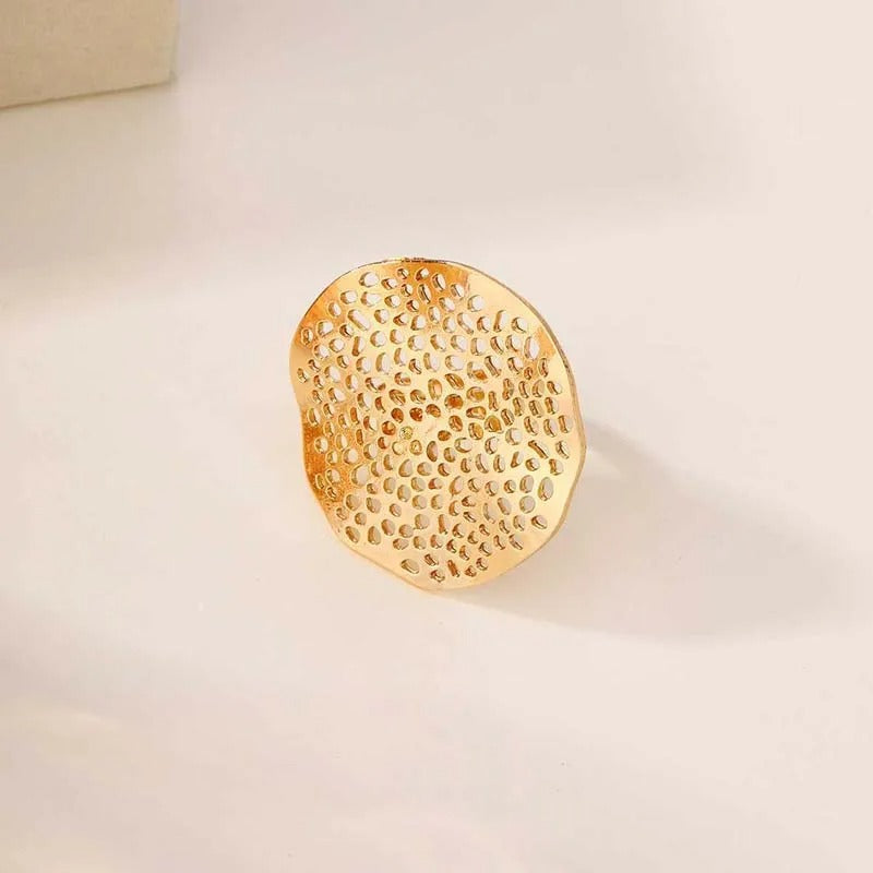 Vintage Gold Cut-Out Pattern Ring-EllyBoutique