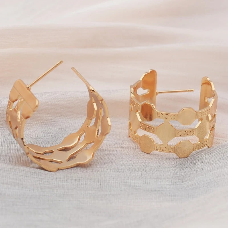 Gold Wide C-Shaped Dangle Earrings-EllyBoutique