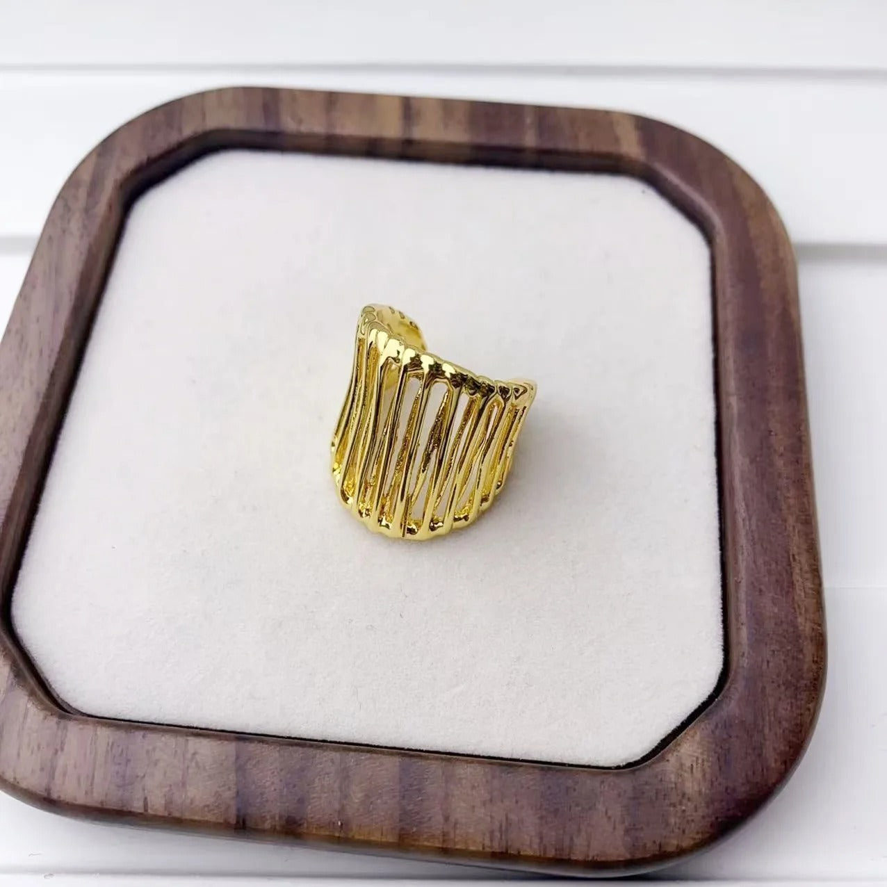 Gold Ribbed Bold Adjustable Ring-EllyBoutique