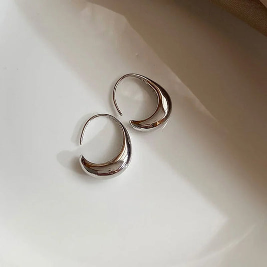 Vintage Silver & Curved Crescent Design Earrings-EllyBoutique