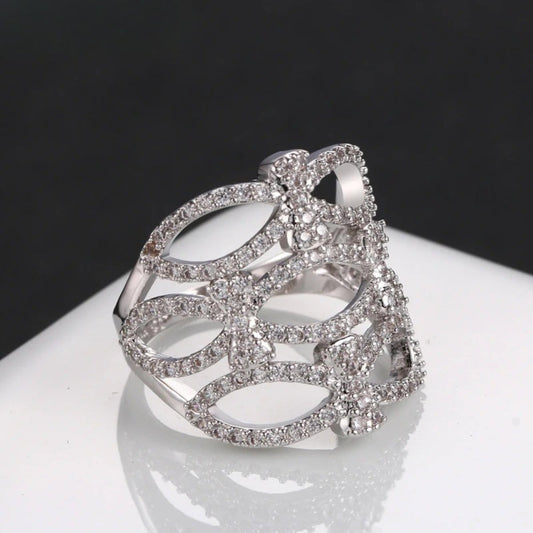 Classic Silver Floral Halo Vintage Ring-EllyBoutique