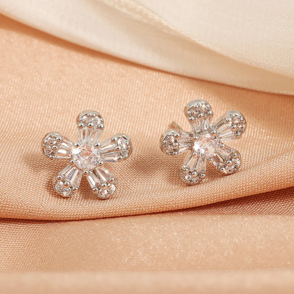 Silver Vintage Crystal Flower Earrings-EllyBoutique