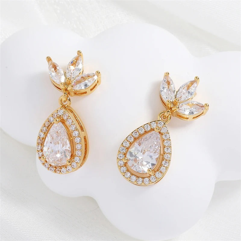 Gold Vintage Teardrop Dangle Earrings-EllyBoutique