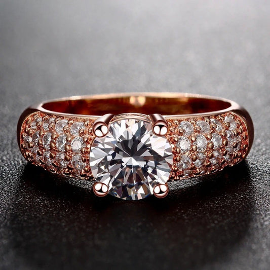 Rose Gold Round Cut Stone Pave Ring-EllyBoutique