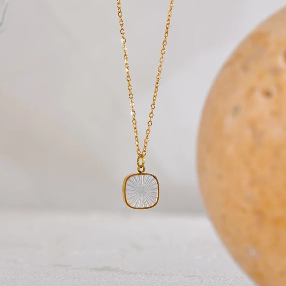 Vintage Etched Glass Charm Necklace-EllyBoutique