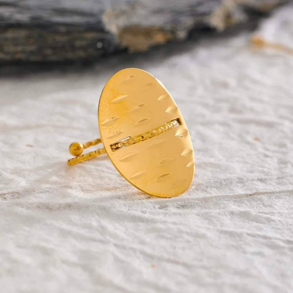 Vintage Oval Shield Gold Adjustable Ring-EllyBoutique