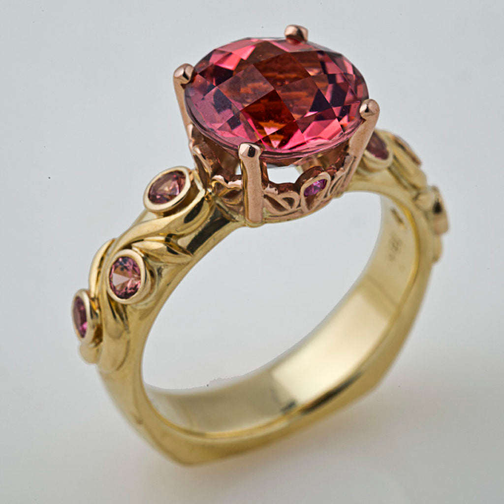 Vintage Garnet Gold Ring-EllyBoutique